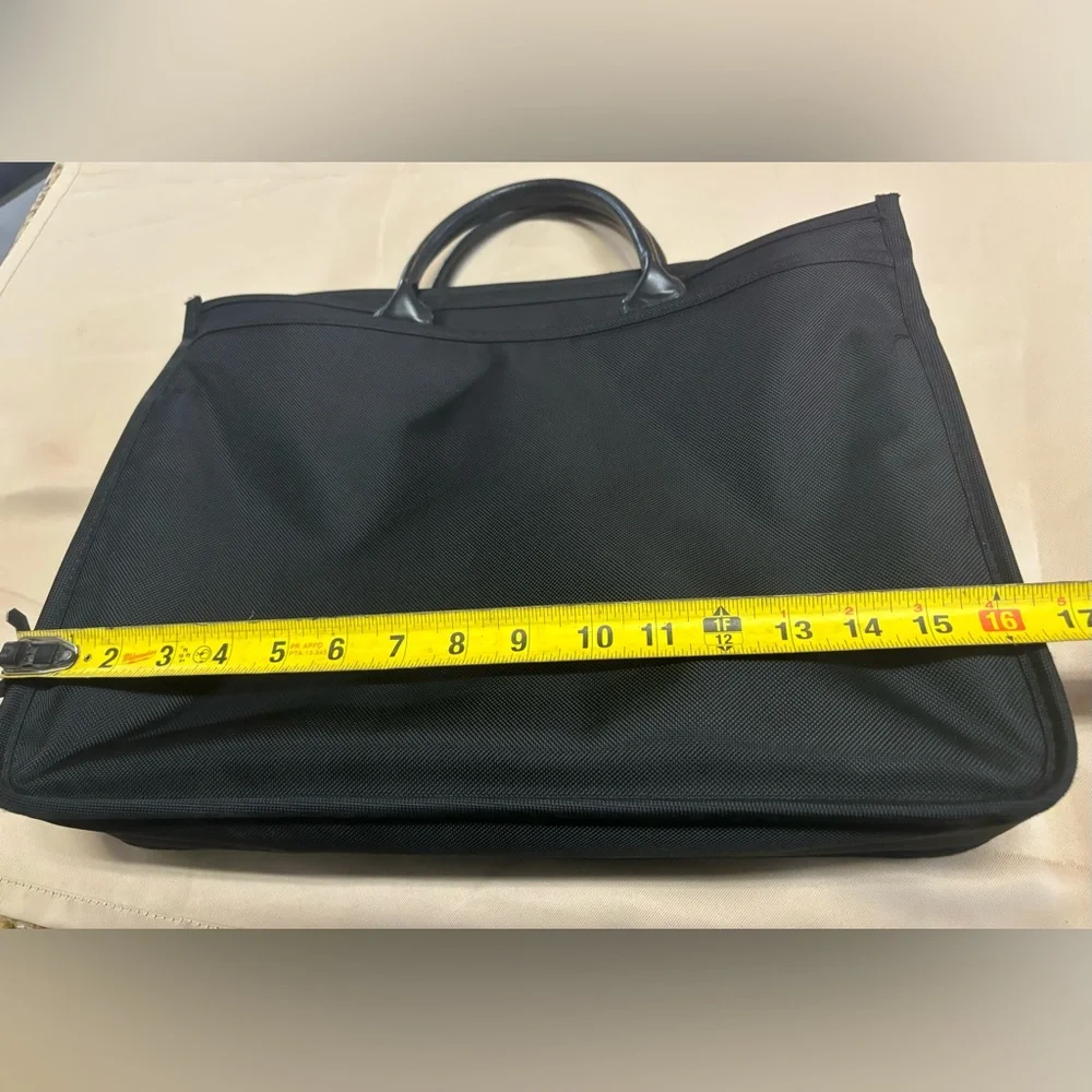 Sumdex She‎ Rules Laptop Bag